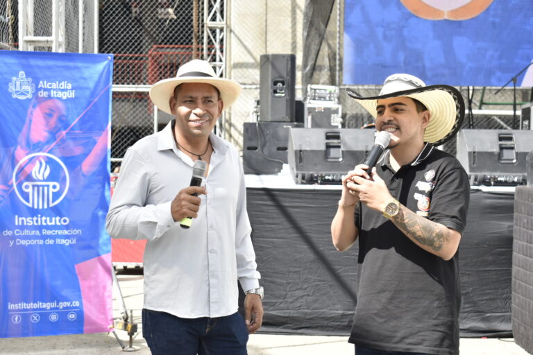 Arrayanes vive las fiestas