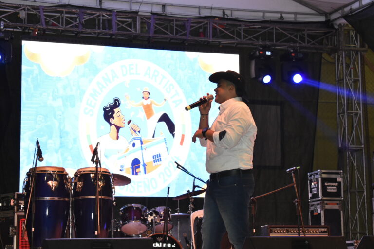 Platino vive las Fiestas